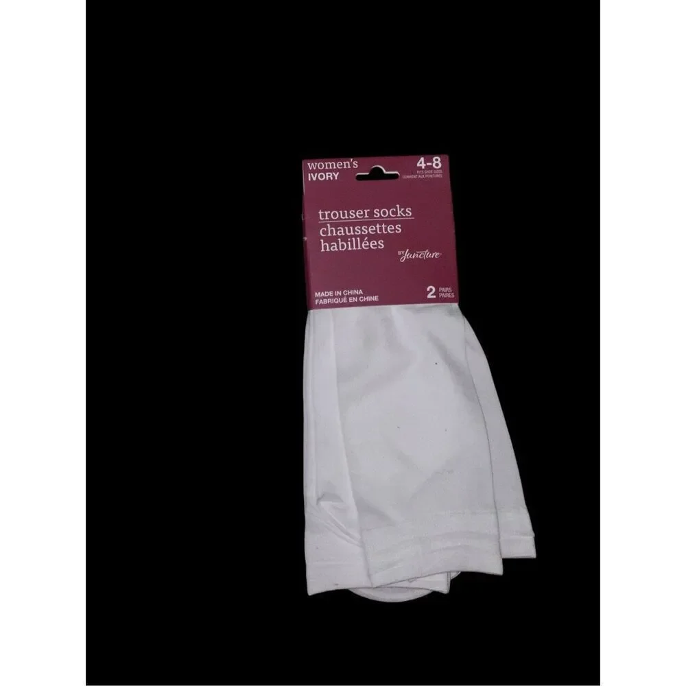 New With Tags‎ women Junction 2 pairs Trouser Socks size 4-8 ivory color